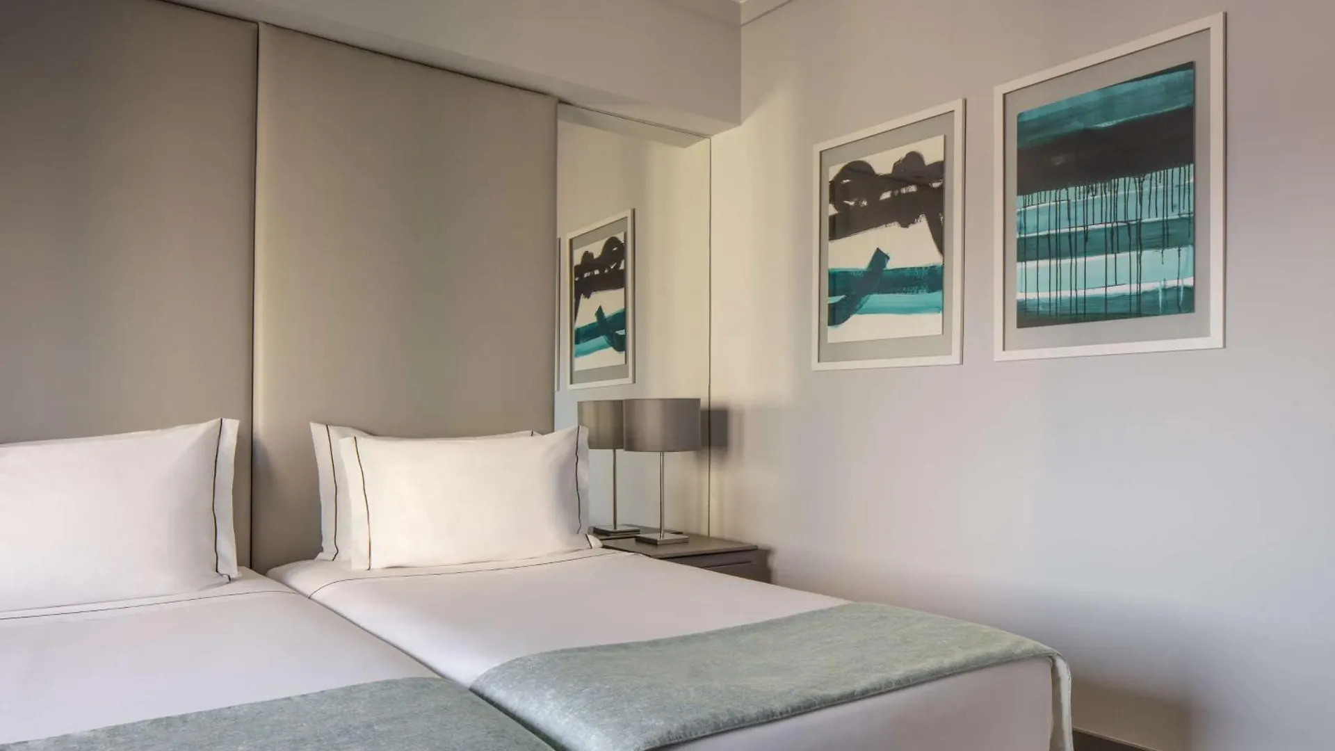 Tivoli Oriente Lisboa Hotel  Lisbon